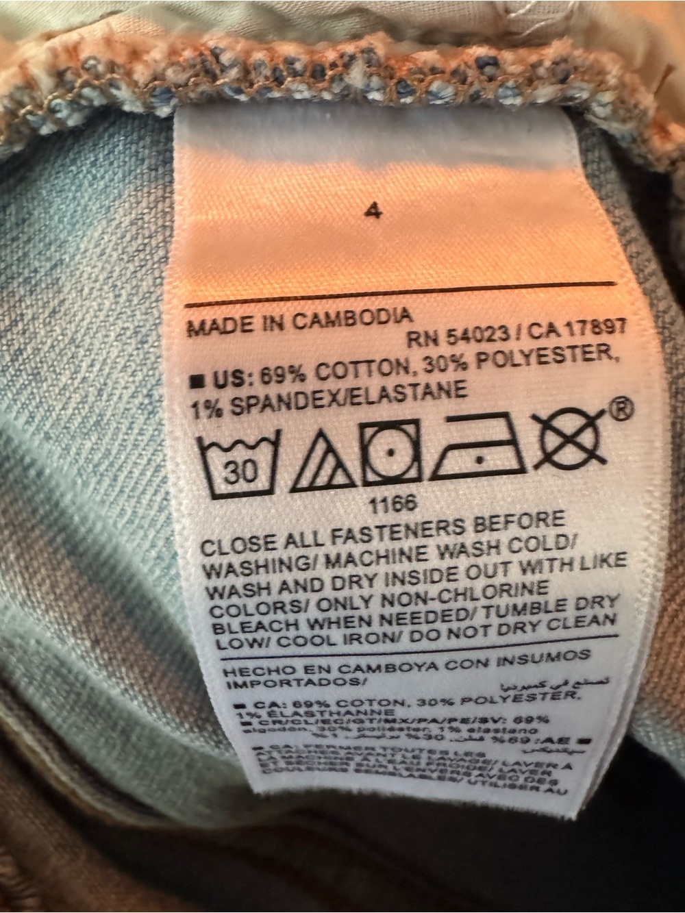 Old Navy Women's Light Wash high rise WOW straight Jeans Sz 4 NWT - Picture 5 of 5
